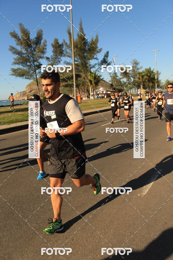 Buy your photos of the eventValverde Runner on Fotop