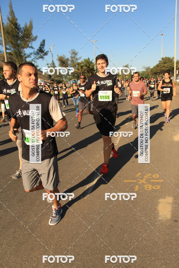 Buy your photos of the eventValverde Runner on Fotop