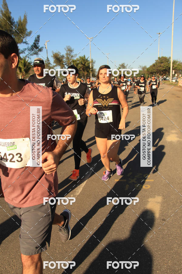 Buy your photos of the eventValverde Runner on Fotop