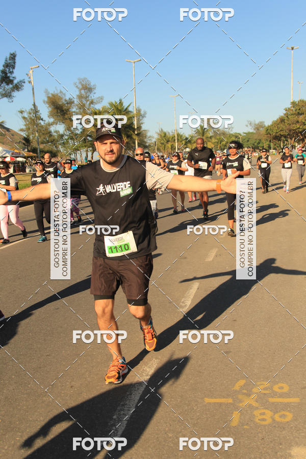 Buy your photos of the eventValverde Runner on Fotop