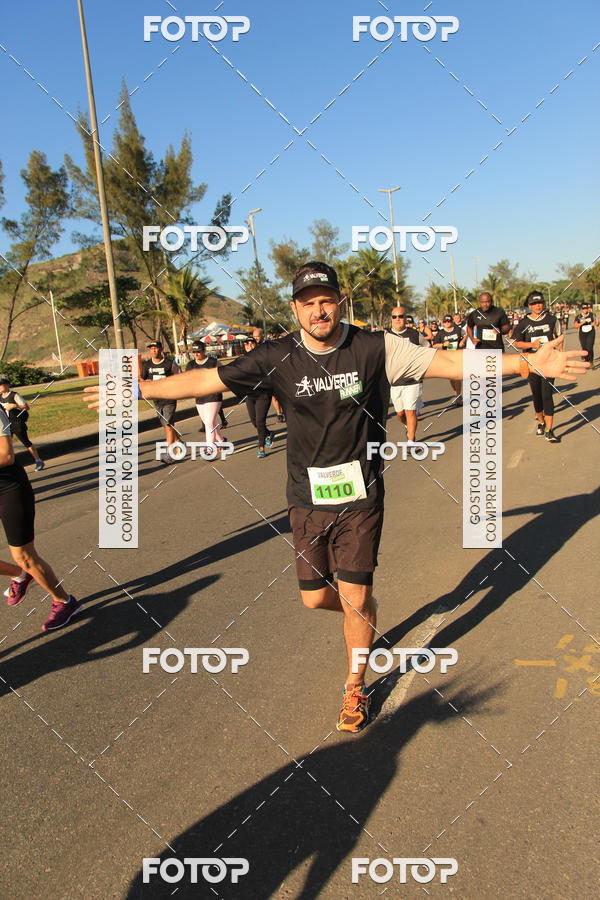 Buy your photos of the eventValverde Runner on Fotop