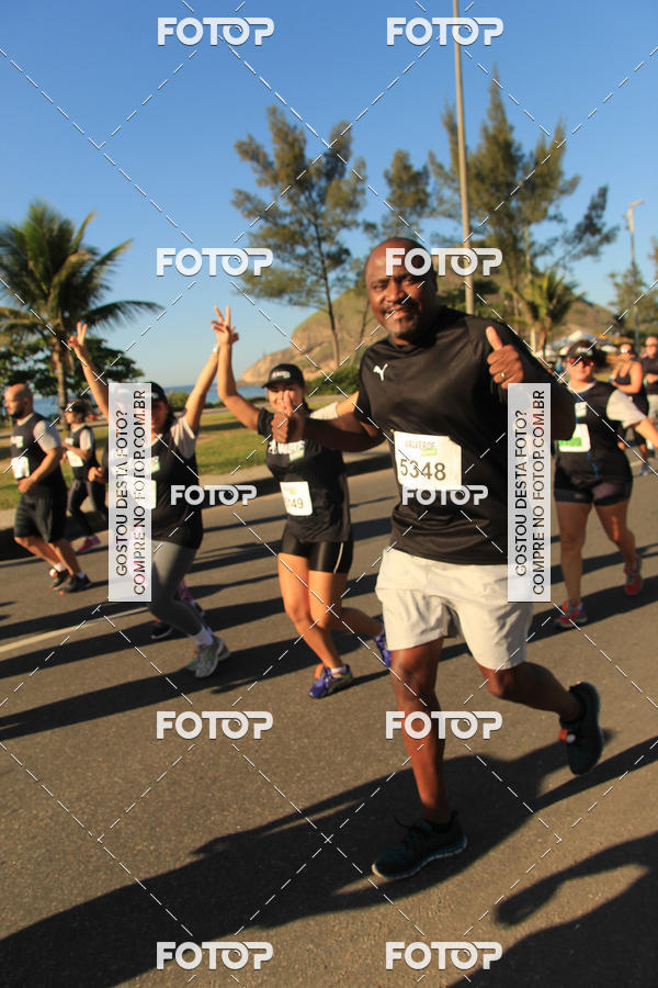 Buy your photos of the eventValverde Runner on Fotop