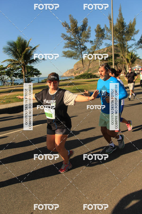 Buy your photos of the eventValverde Runner on Fotop