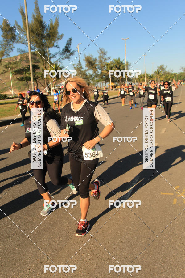 Buy your photos of the eventValverde Runner on Fotop