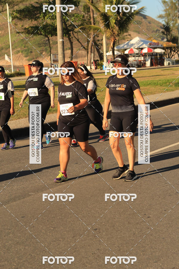 Buy your photos of the eventValverde Runner on Fotop