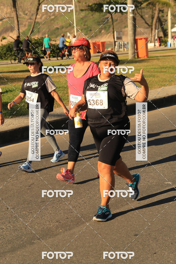 Buy your photos of the eventValverde Runner on Fotop