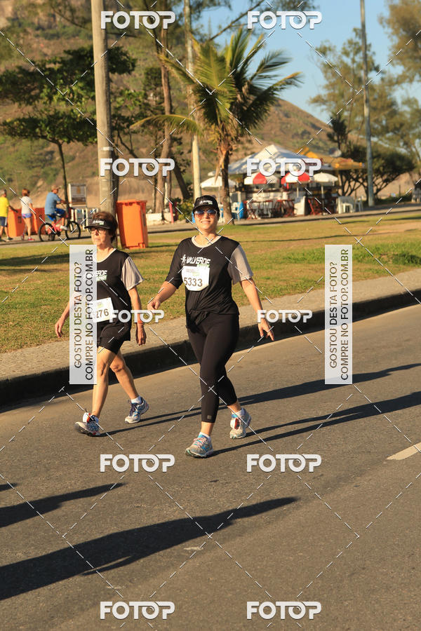 Buy your photos of the eventValverde Runner on Fotop