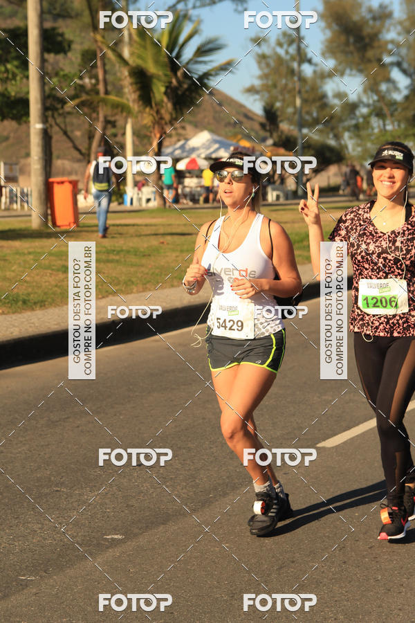 Buy your photos of the eventValverde Runner on Fotop