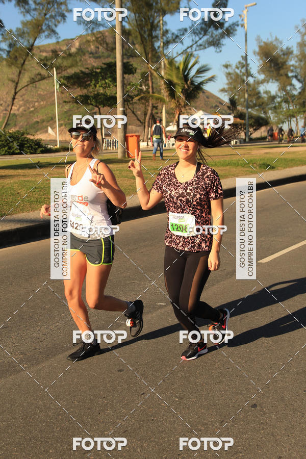 Buy your photos of the eventValverde Runner on Fotop