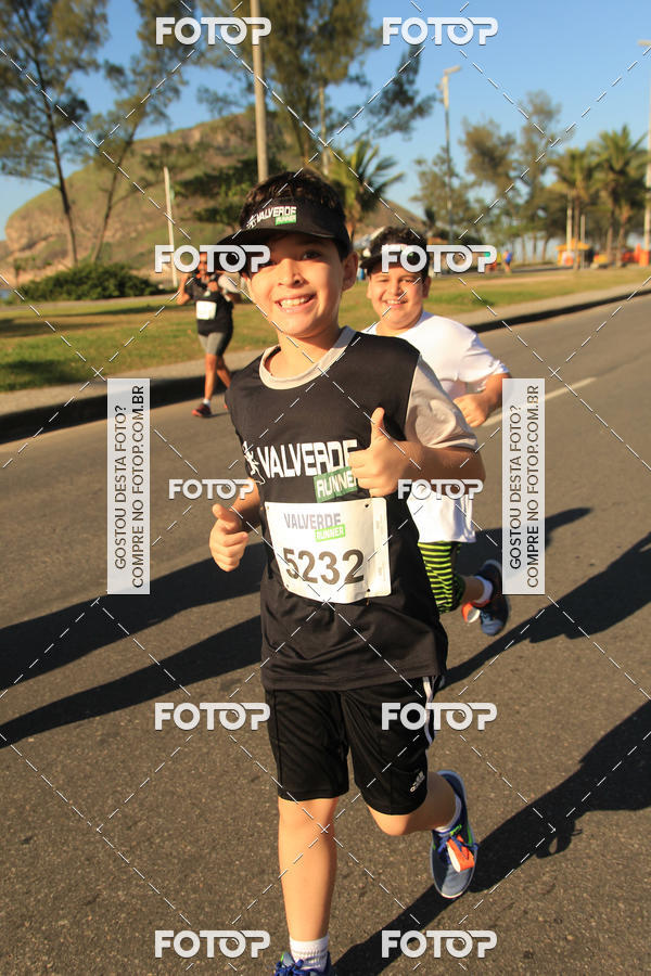 Buy your photos of the eventValverde Runner on Fotop