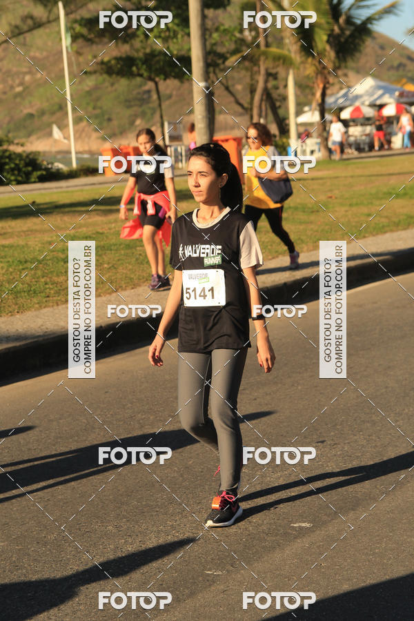 Buy your photos of the eventValverde Runner on Fotop