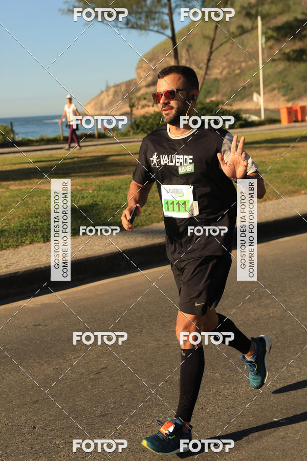 Buy your photos of the eventValverde Runner on Fotop