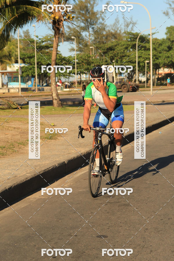 Buy your photos of the eventValverde Runner on Fotop