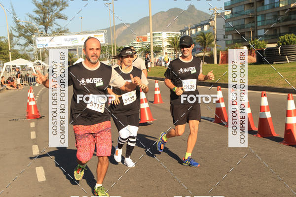 Buy your photos of the eventValverde Runner on Fotop