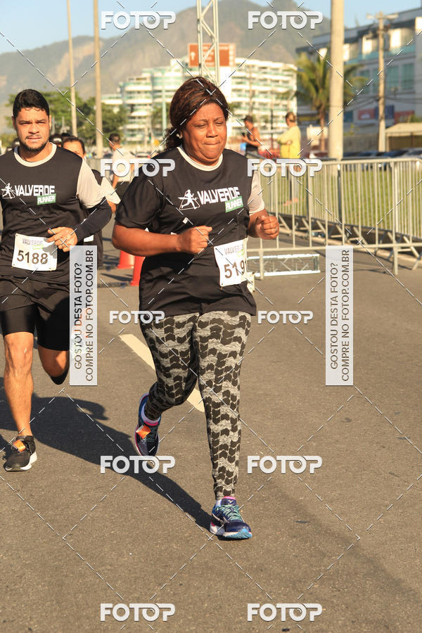 Buy your photos of the eventValverde Runner on Fotop