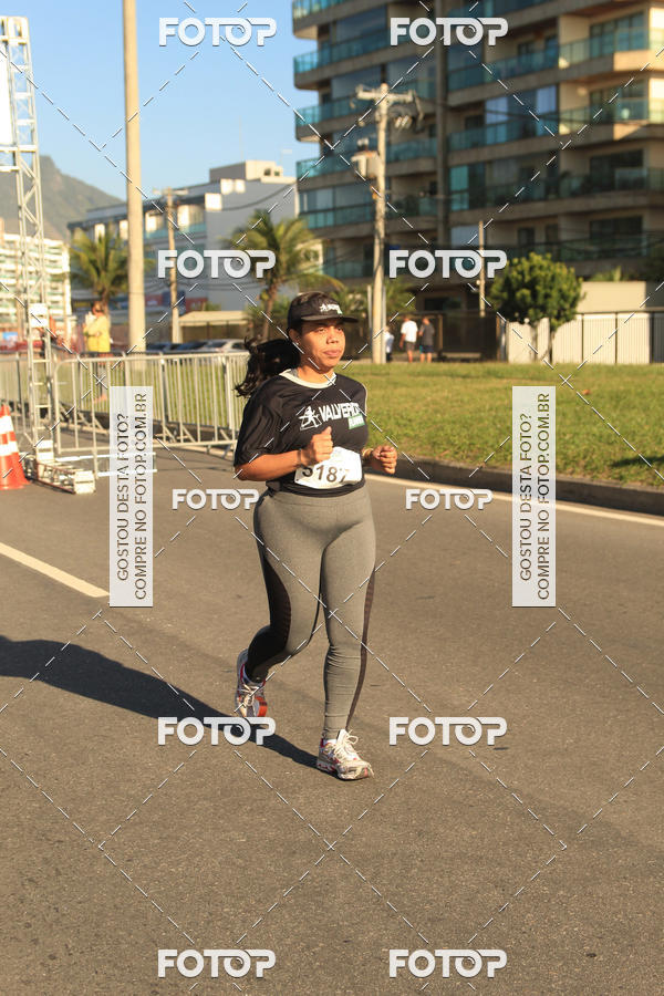 Buy your photos of the eventValverde Runner on Fotop