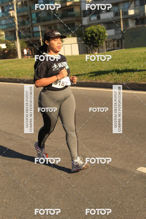 Buy your photos of the eventValverde Runner on Fotop