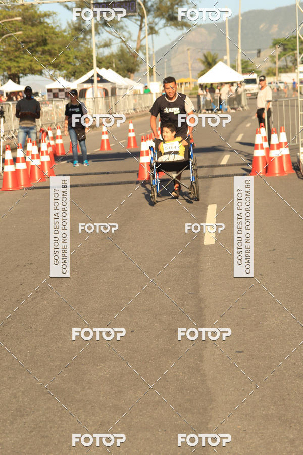 Buy your photos of the eventValverde Runner on Fotop