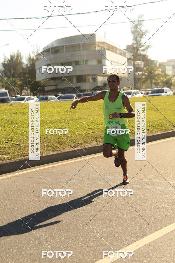 Buy your photos of the eventValverde Runner on Fotop