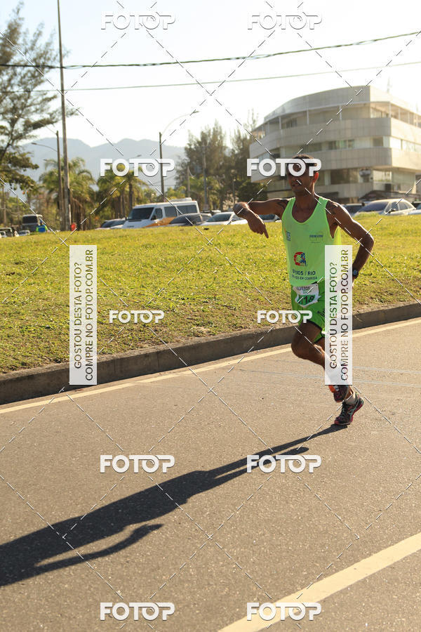 Buy your photos of the eventValverde Runner on Fotop