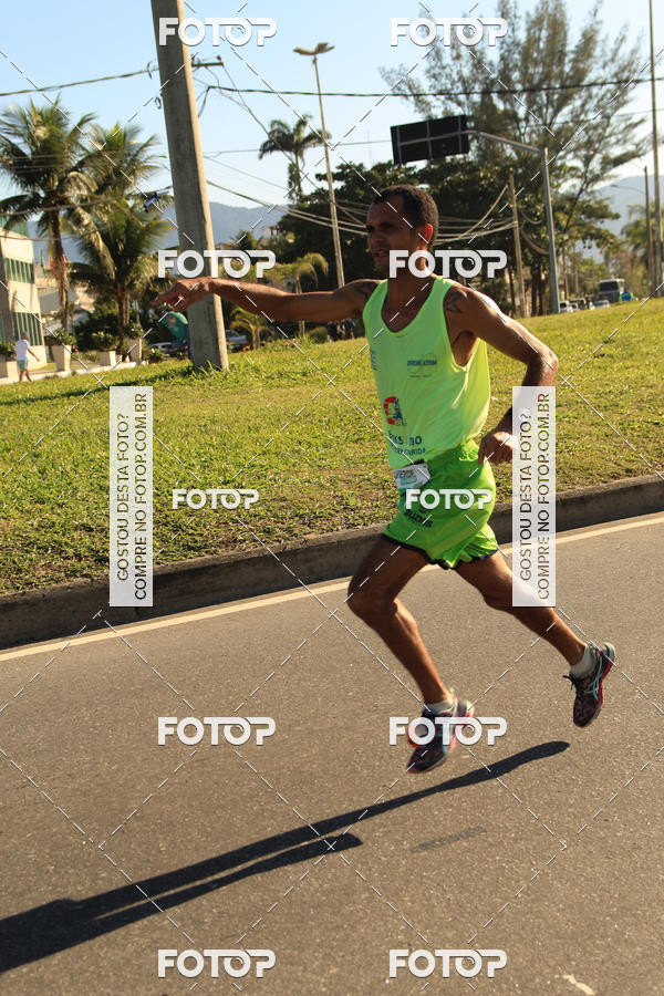 Buy your photos of the eventValverde Runner on Fotop