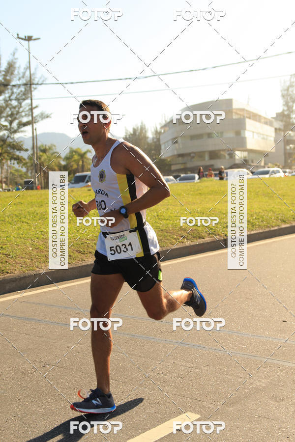 Buy your photos of the eventValverde Runner on Fotop