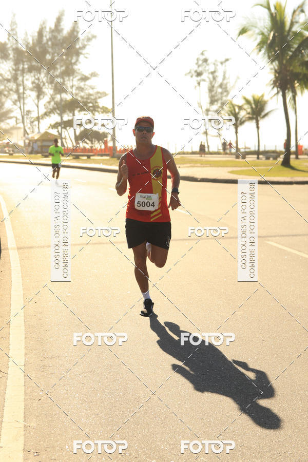 Buy your photos of the eventValverde Runner on Fotop