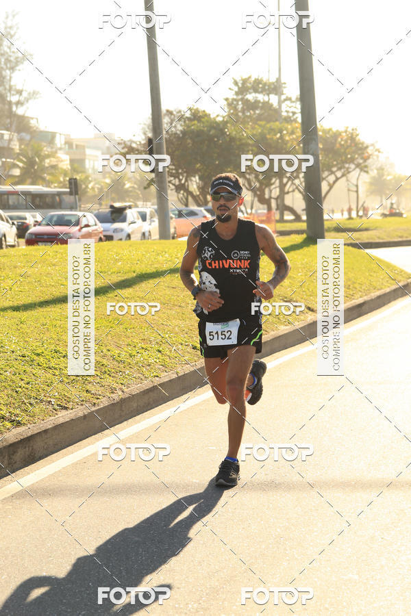 Buy your photos of the eventValverde Runner on Fotop