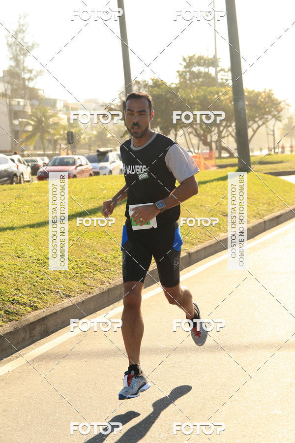 Buy your photos of the eventValverde Runner on Fotop