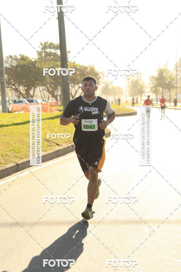 Buy your photos of the eventValverde Runner on Fotop
