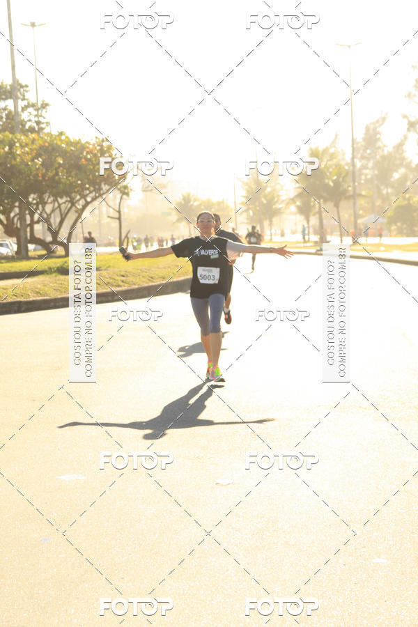 Buy your photos of the eventValverde Runner on Fotop