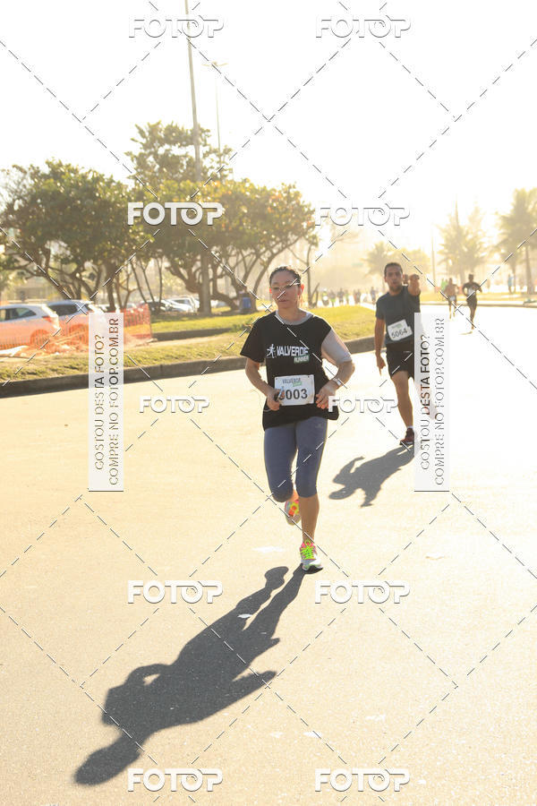 Buy your photos of the eventValverde Runner on Fotop