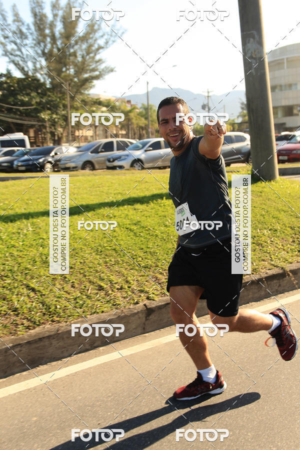 Buy your photos of the eventValverde Runner on Fotop
