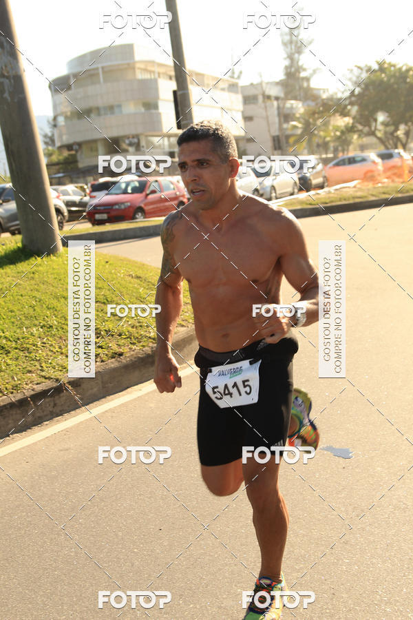 Buy your photos of the eventValverde Runner on Fotop