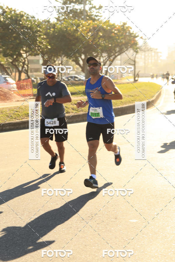 Buy your photos of the eventValverde Runner on Fotop