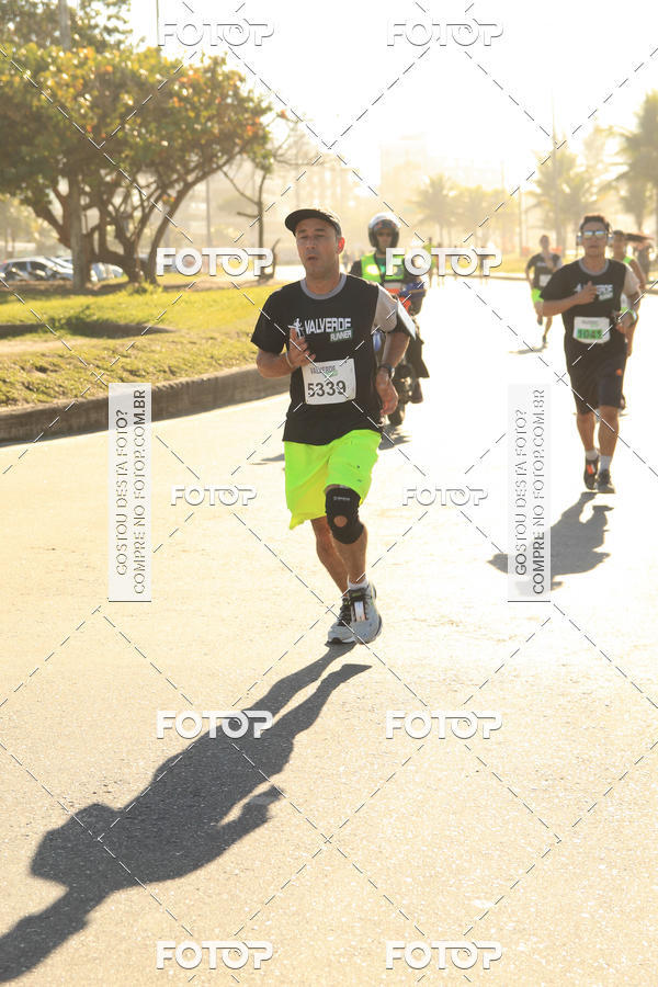 Buy your photos of the eventValverde Runner on Fotop
