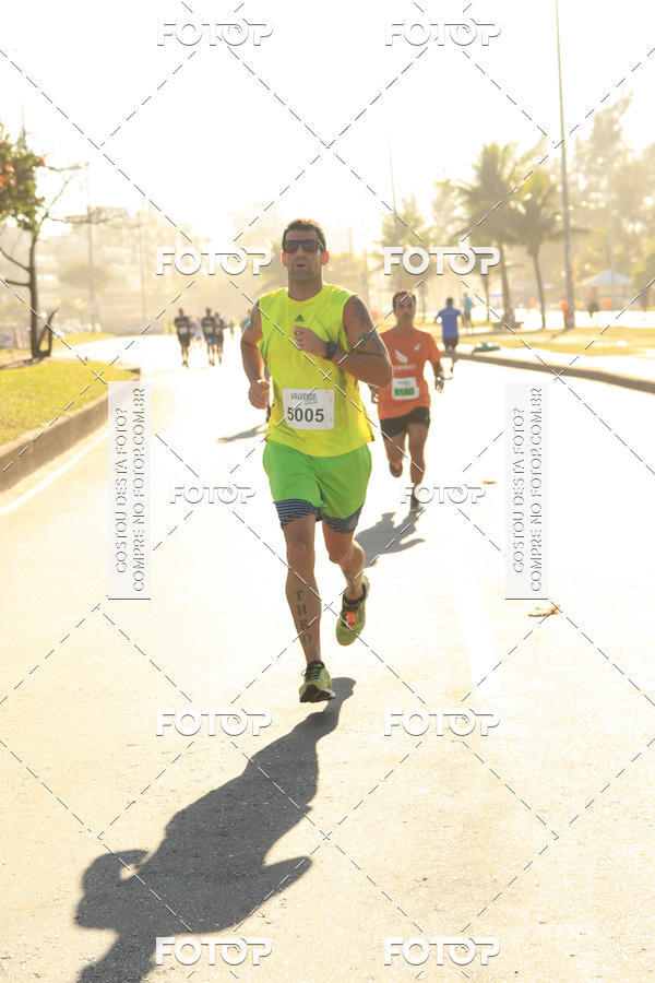 Buy your photos of the eventValverde Runner on Fotop