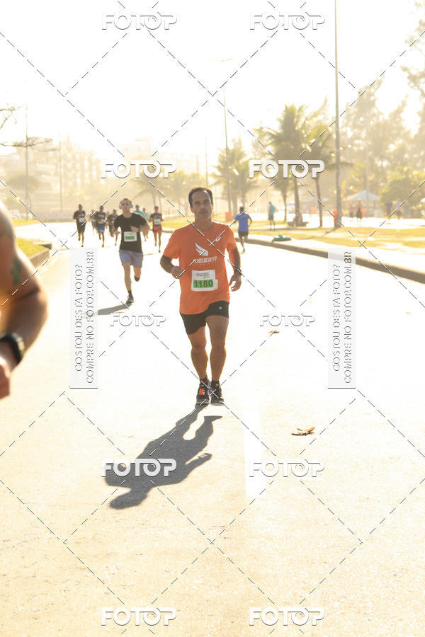 Buy your photos of the eventValverde Runner on Fotop