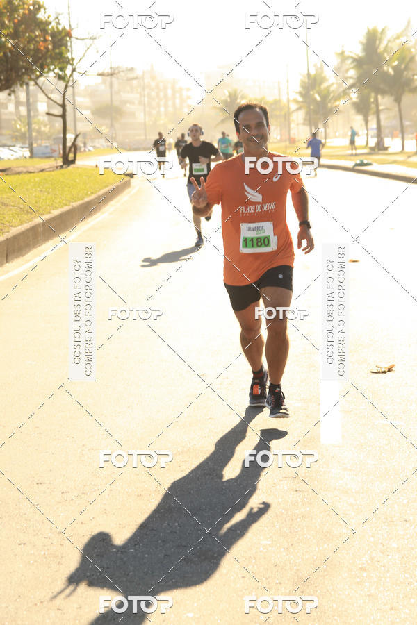 Buy your photos of the eventValverde Runner on Fotop