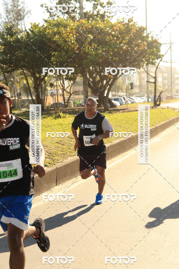 Buy your photos of the eventValverde Runner on Fotop