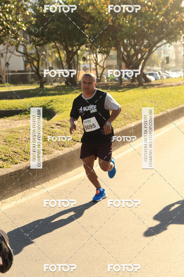 Buy your photos of the eventValverde Runner on Fotop