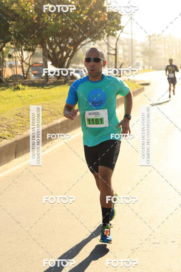 Buy your photos of the eventValverde Runner on Fotop