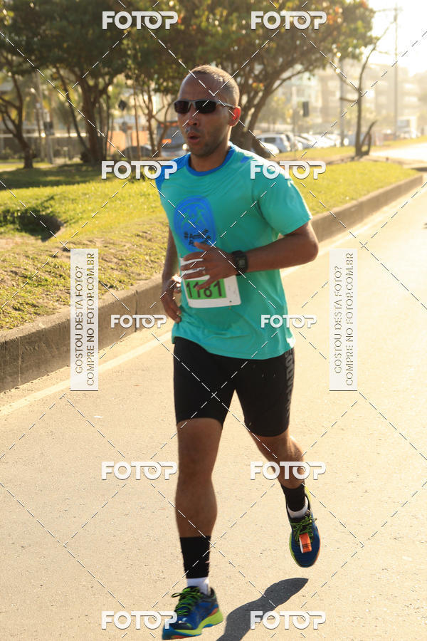 Buy your photos of the eventValverde Runner on Fotop