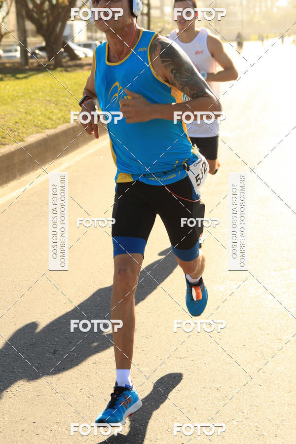 Buy your photos of the eventValverde Runner on Fotop