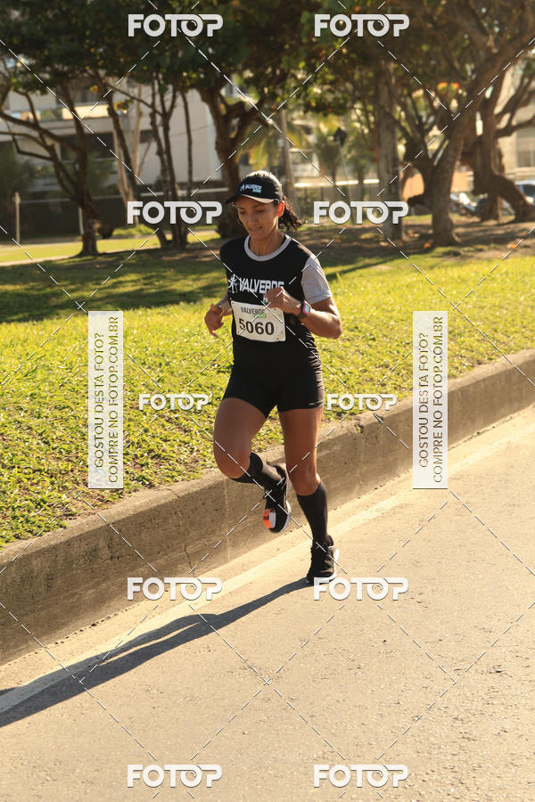 Buy your photos of the eventValverde Runner on Fotop