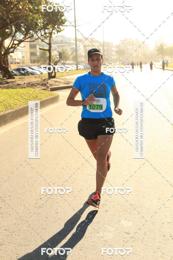 Buy your photos of the eventValverde Runner on Fotop