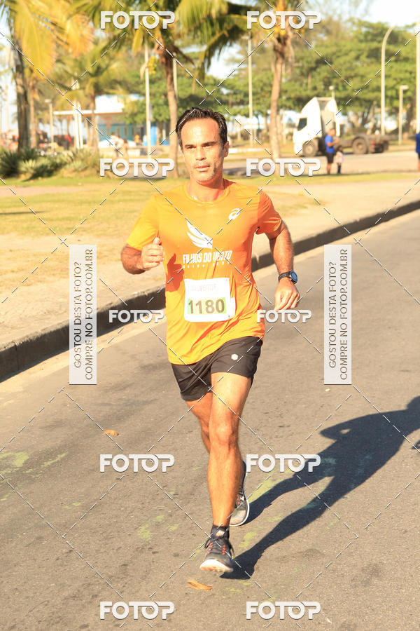 Buy your photos of the eventValverde Runner on Fotop