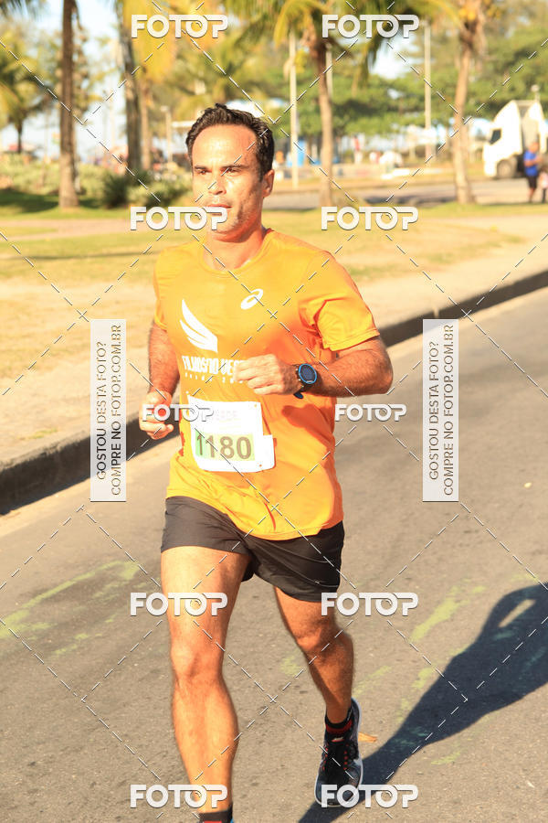 Buy your photos of the eventValverde Runner on Fotop