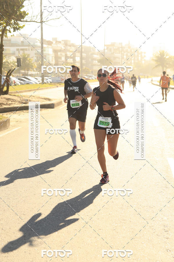 Buy your photos of the eventValverde Runner on Fotop