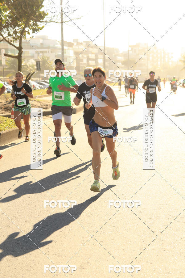 Buy your photos of the eventValverde Runner on Fotop